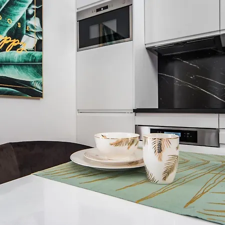 Apartamento Akácfa 413 Luxury Aircon Center *